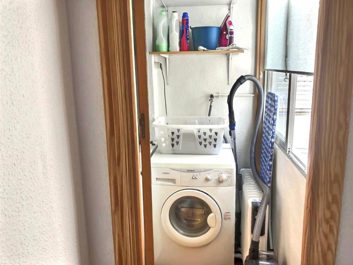 Apartment With Pool & Balcony Less Than 10Min Walk To La Mata Beach! Torrevieja Exterior photo